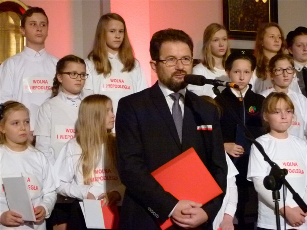 Wieczór poezji i pieśni patriotycznej w kościele św. Maksymiliana
