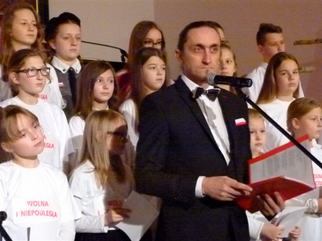 Wieczór poezji i pieśni patriotycznej w kościele św. Maksymiliana