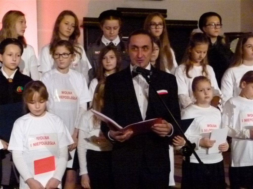 Wieczór poezji i pieśni patriotycznej w kościele św. Maksymiliana