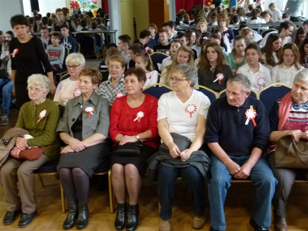 Akademia z okazji Święta Niepodległości w Domaniewicach