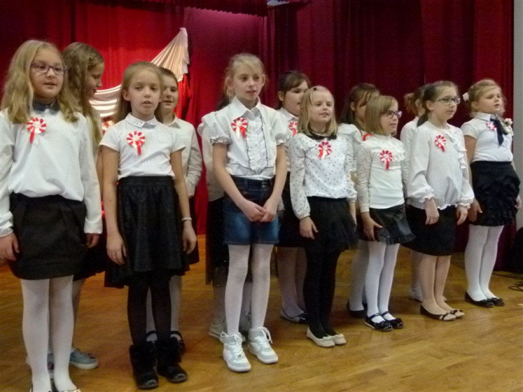 Akademia z okazji Święta Niepodległości w Domaniewicach