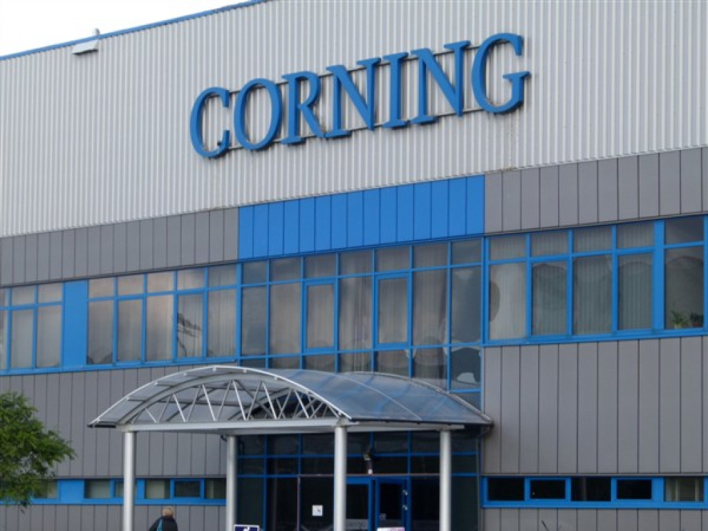 Wmurowanie kamienia węgielnego pod rozbudowę Corninga