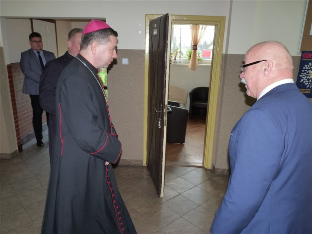 Biskup Wojciech Osial w Mąkolicach