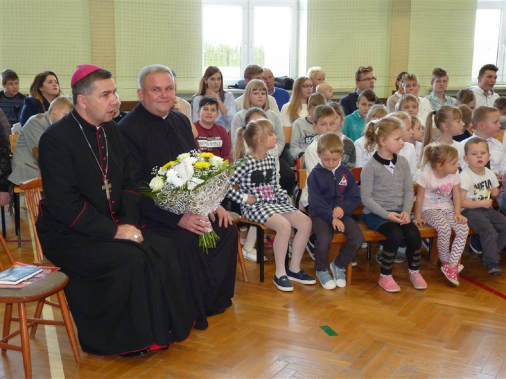 Biskup Wojciech Osial w Mąkolicach