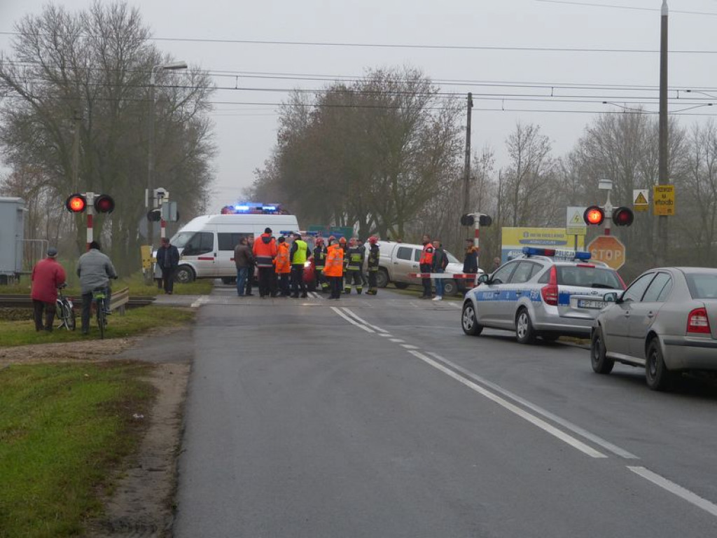 Śmiertelny wypadek kolejowy na przejeździe na ul. Płockiej