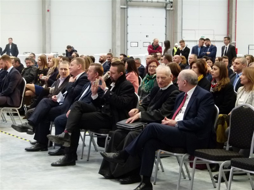 5 hektarów pod dachem - otwarto nowy magazyn w Kiełminie