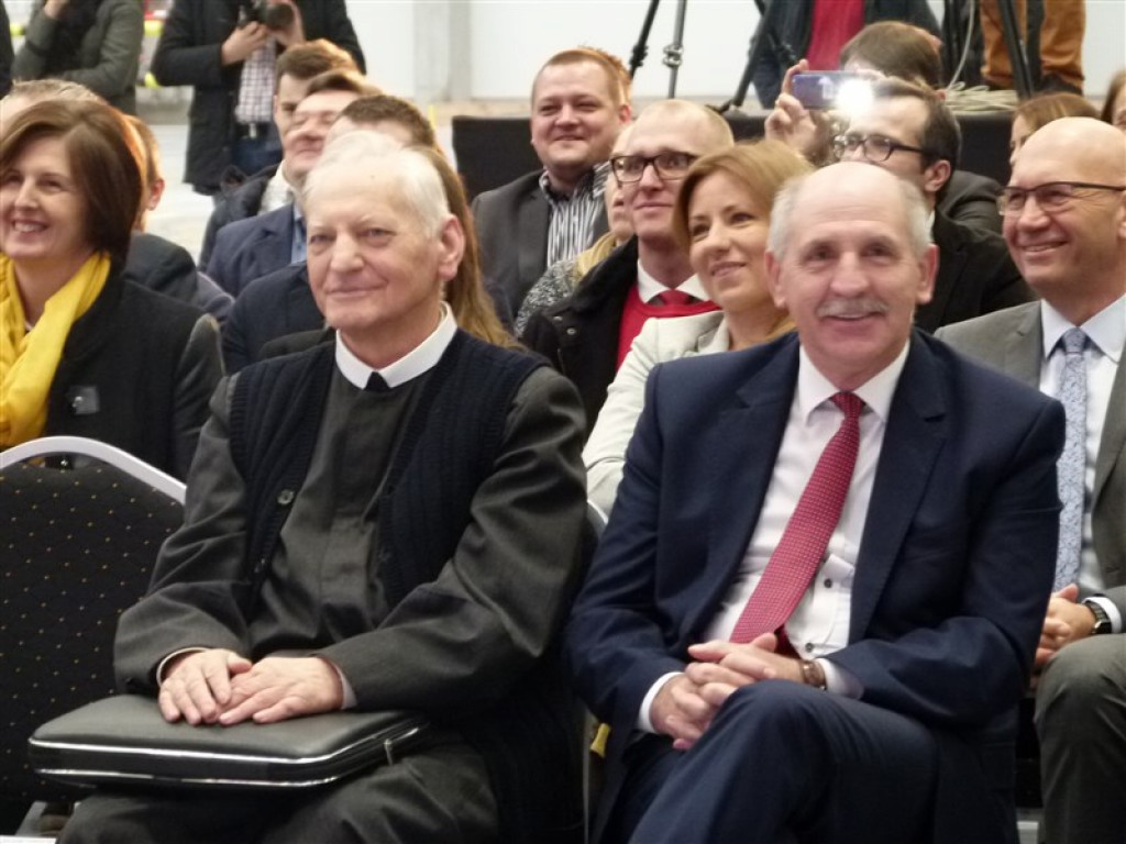 5 hektarów pod dachem - otwarto nowy magazyn w Kiełminie