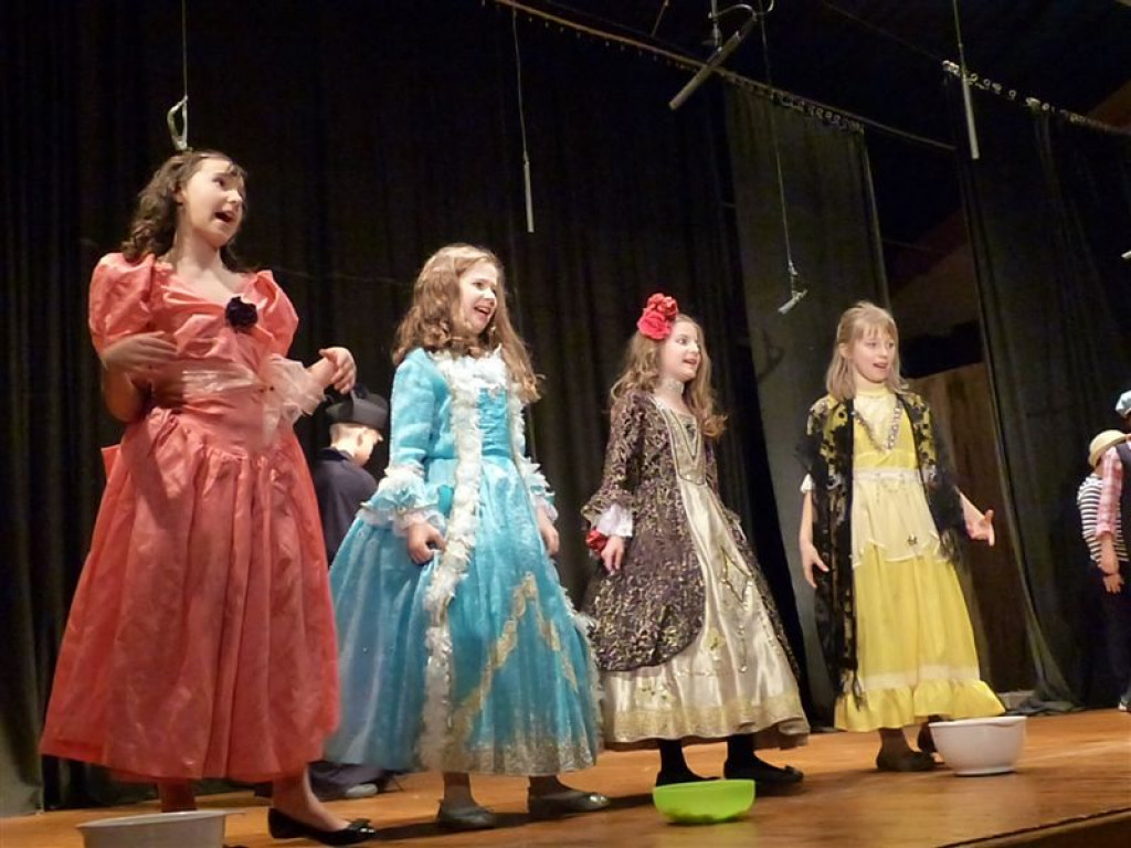 Ogólnopolski Przegląd Teatrów Pijarskich trwa w Łowiczu