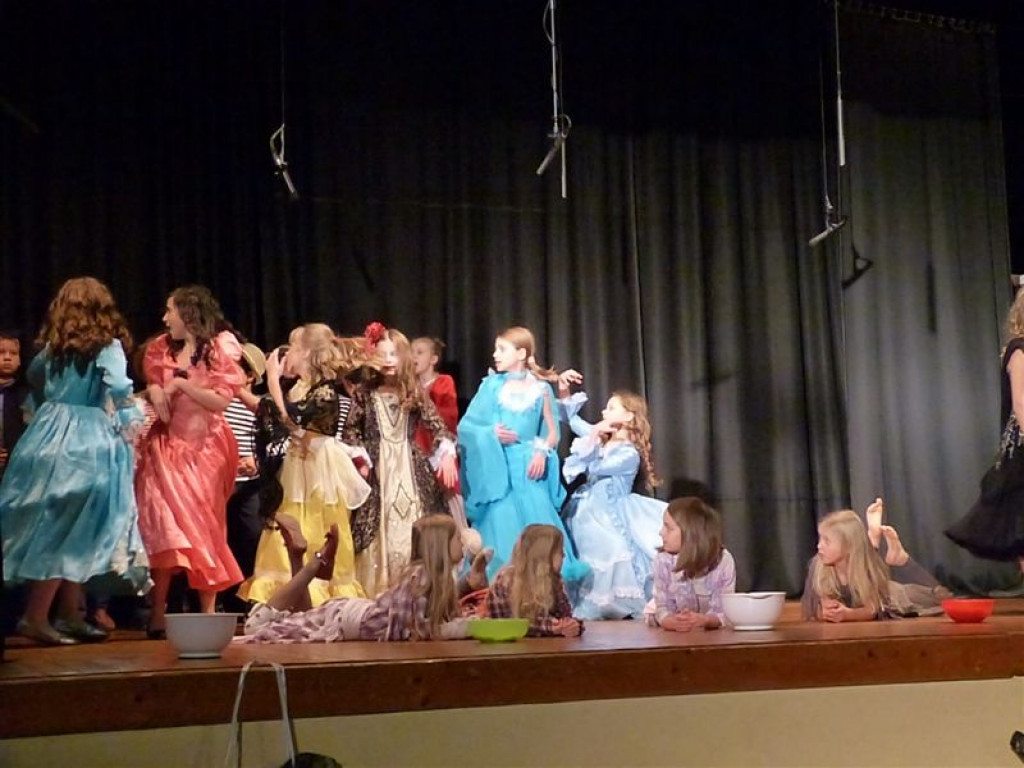 Ogólnopolski Przegląd Teatrów Pijarskich trwa w Łowiczu