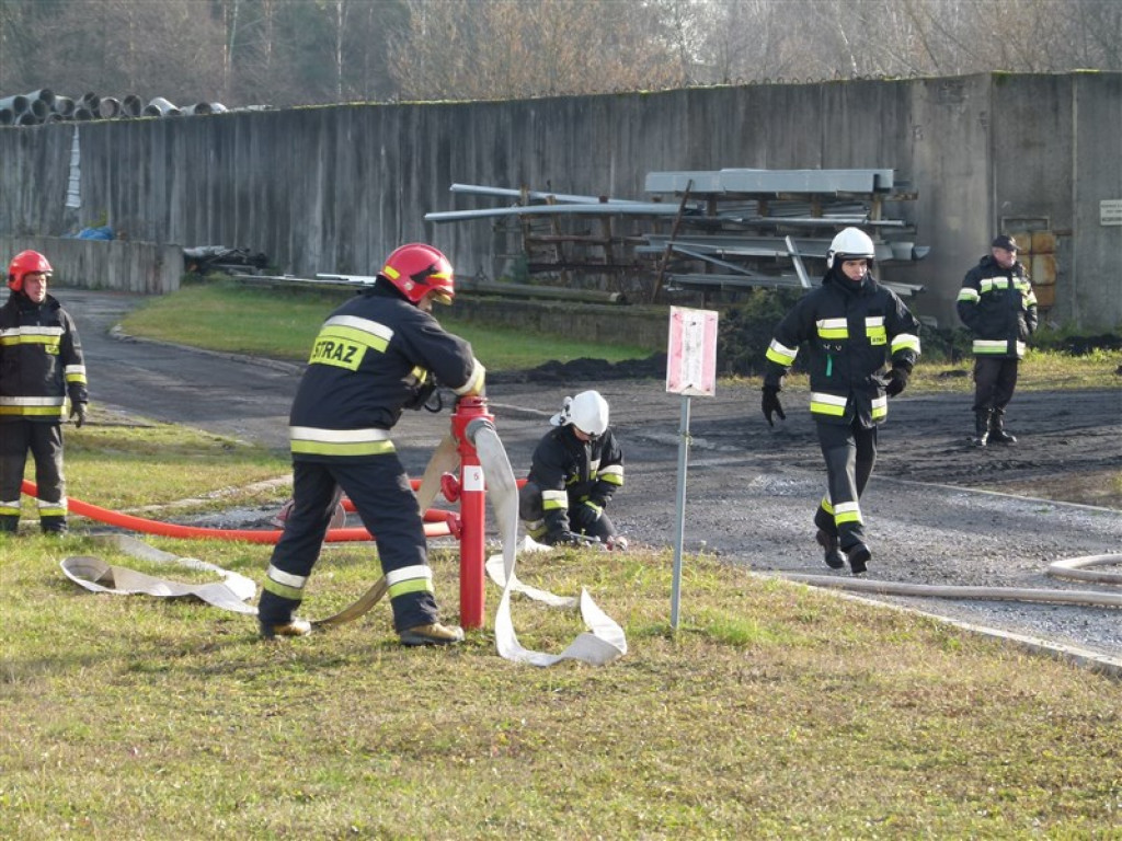 Strażackie ćwiczenia na Solanie w Głownie