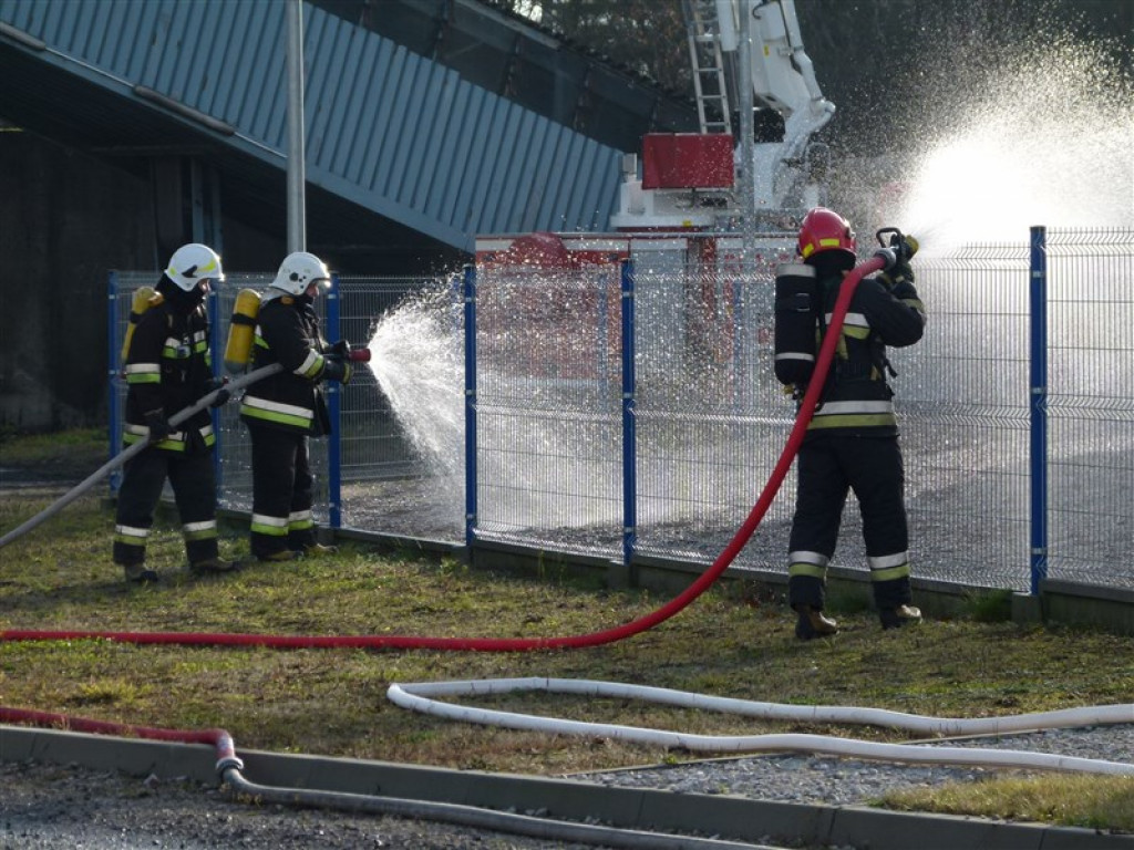 Strażackie ćwiczenia na Solanie w Głownie