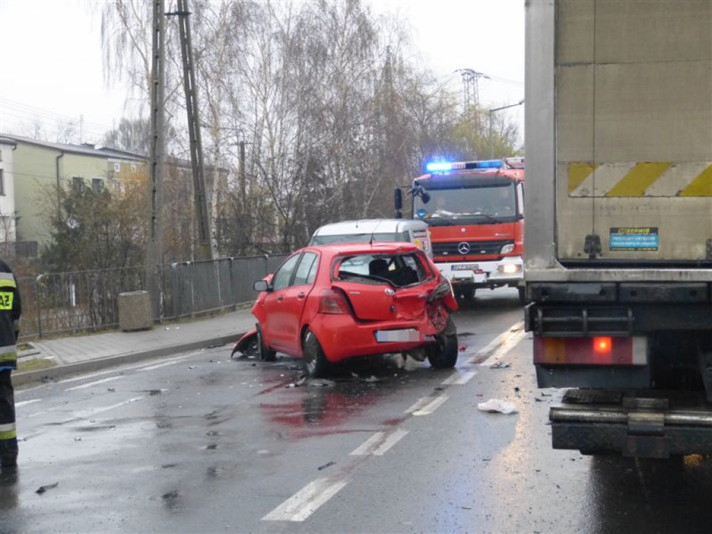 Wypadek na Warszawskiej. Ulica nieprzejezdna