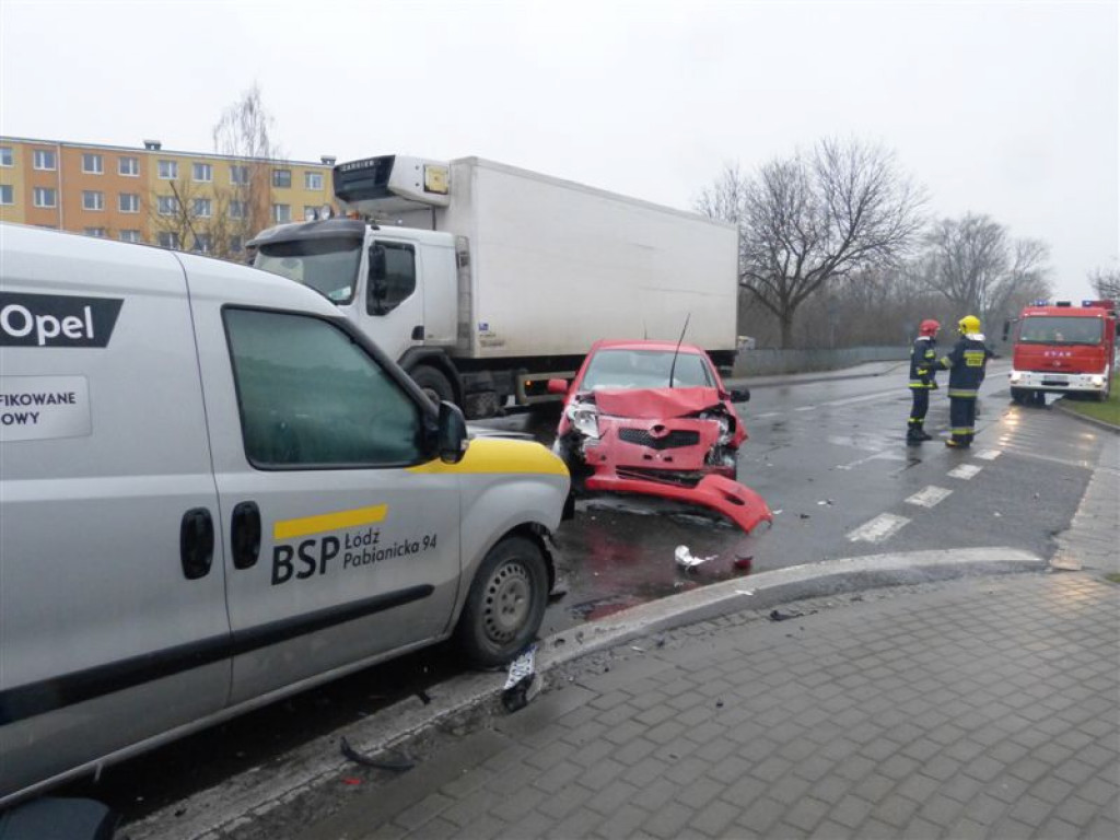 Wypadek na Warszawskiej. Ulica nieprzejezdna