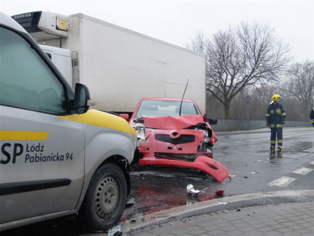 Wypadek na Warszawskiej. Ulica nieprzejezdna