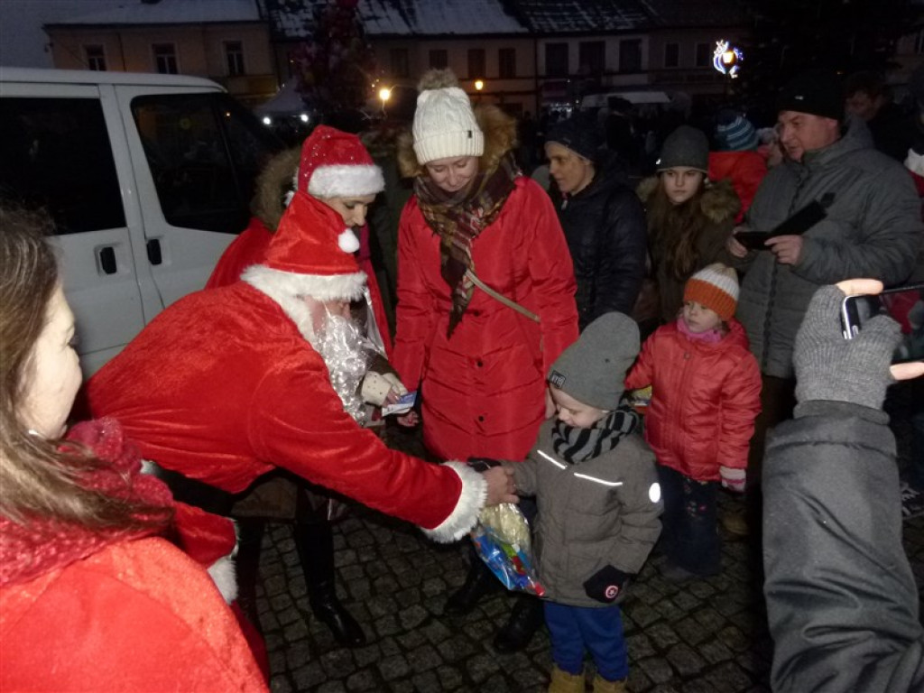 Choinka Miejska w Łowiczu [galeria zdjęć]