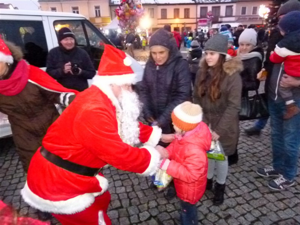 Choinka Miejska w Łowiczu [galeria zdjęć]