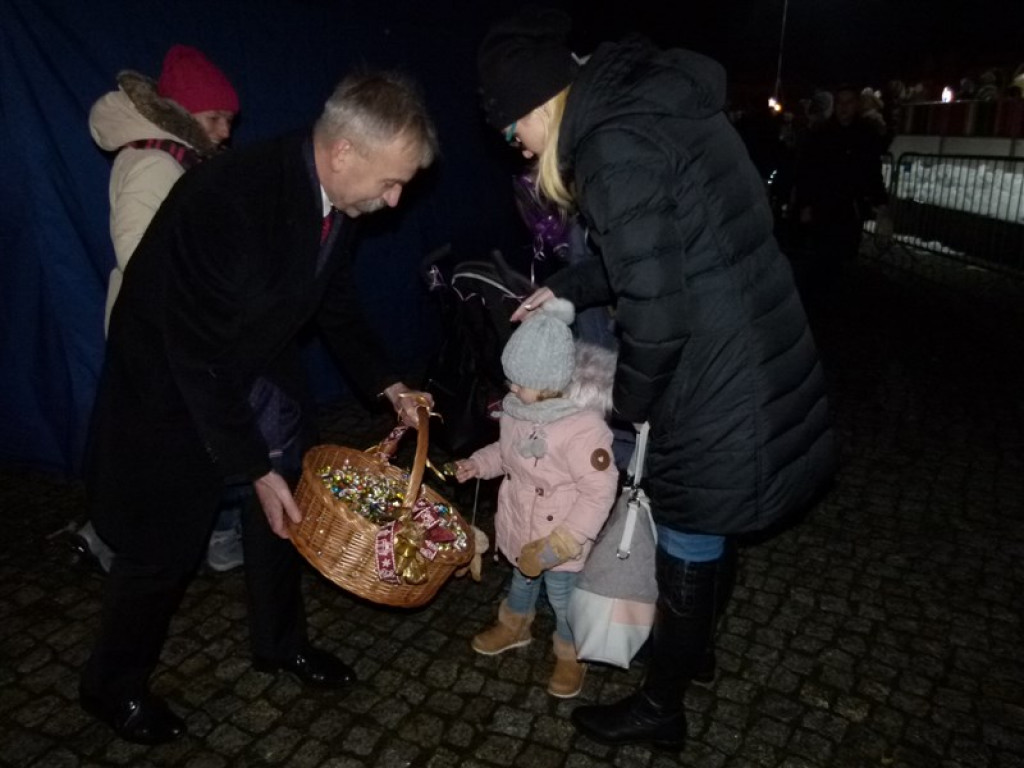 Choinka Miejska w Łowiczu [galeria zdjęć]