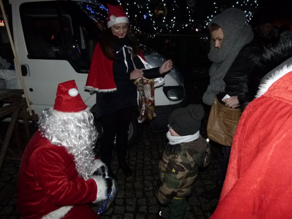 Choinka Miejska w Łowiczu [galeria zdjęć]