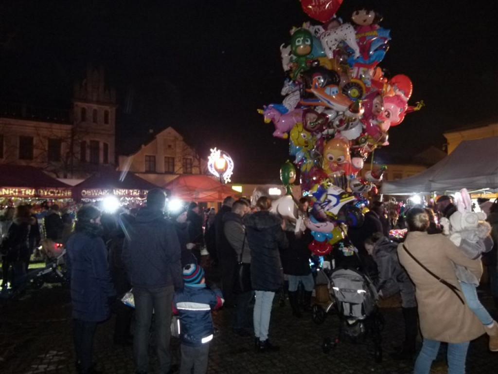 Choinka Miejska w Łowiczu [galeria zdjęć]