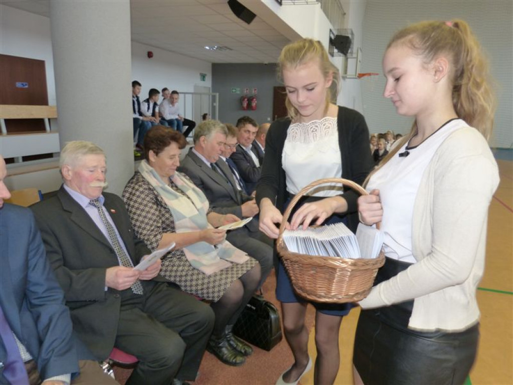 Pamiątkowa tablica w 150. rocznicę urodzin Józefa Piłsudskiego