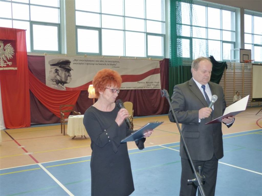 Pamiątkowa tablica w 150. rocznicę urodzin Józefa Piłsudskiego
