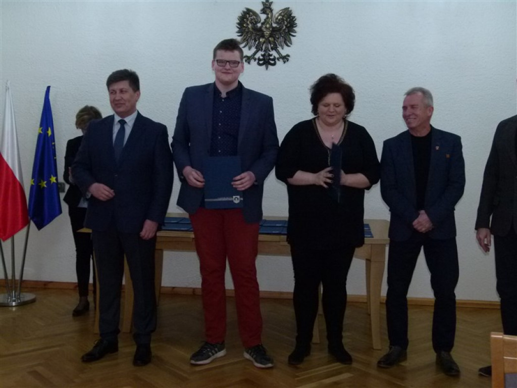 Władze Głowna doceniły najlepszych sportowców