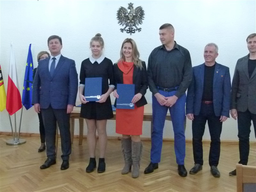 Władze Głowna doceniły najlepszych sportowców