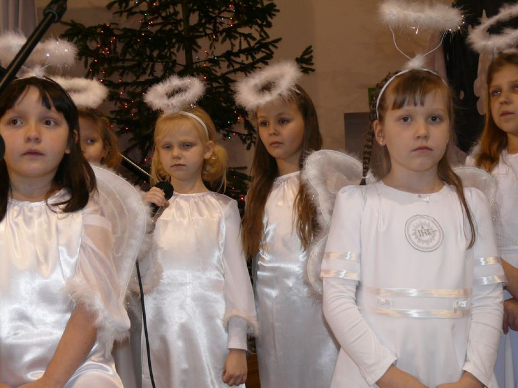 Jasełka i kiermasz w nieborowskiej szkole