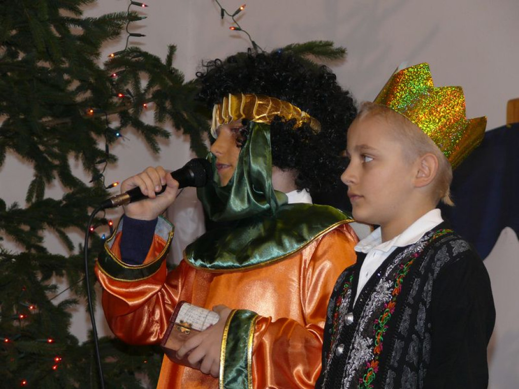 Jasełka i kiermasz w nieborowskiej szkole