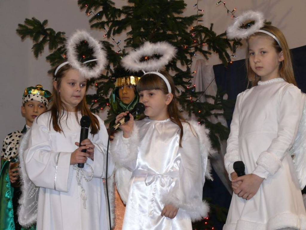 Jasełka i kiermasz w nieborowskiej szkole