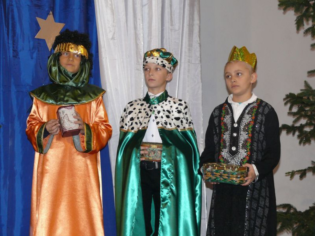 Jasełka i kiermasz w nieborowskiej szkole