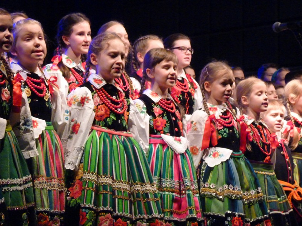 Kolędowanie z Koderkami przy pełnej sali