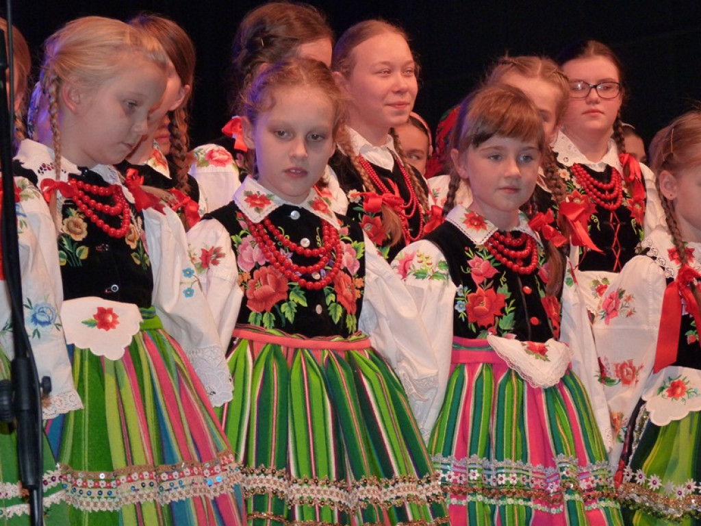 Kolędowanie z Koderkami przy pełnej sali