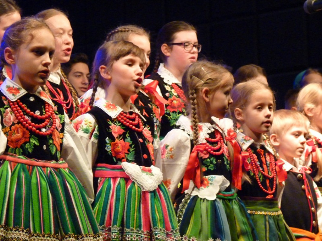Kolędowanie z Koderkami przy pełnej sali