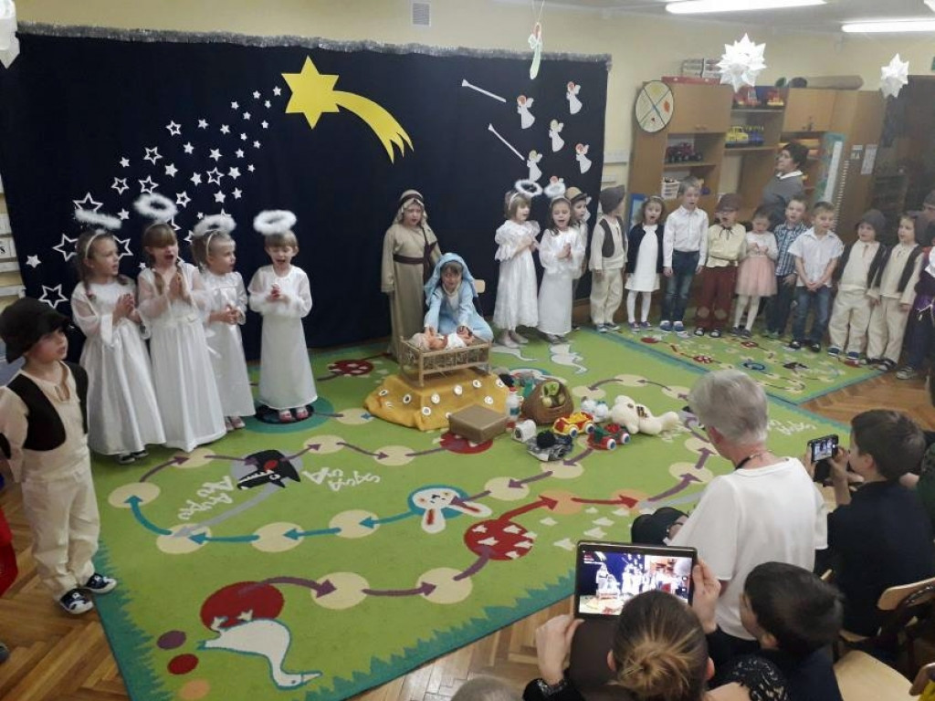 Jasełka u Zajączków w Słoneczku