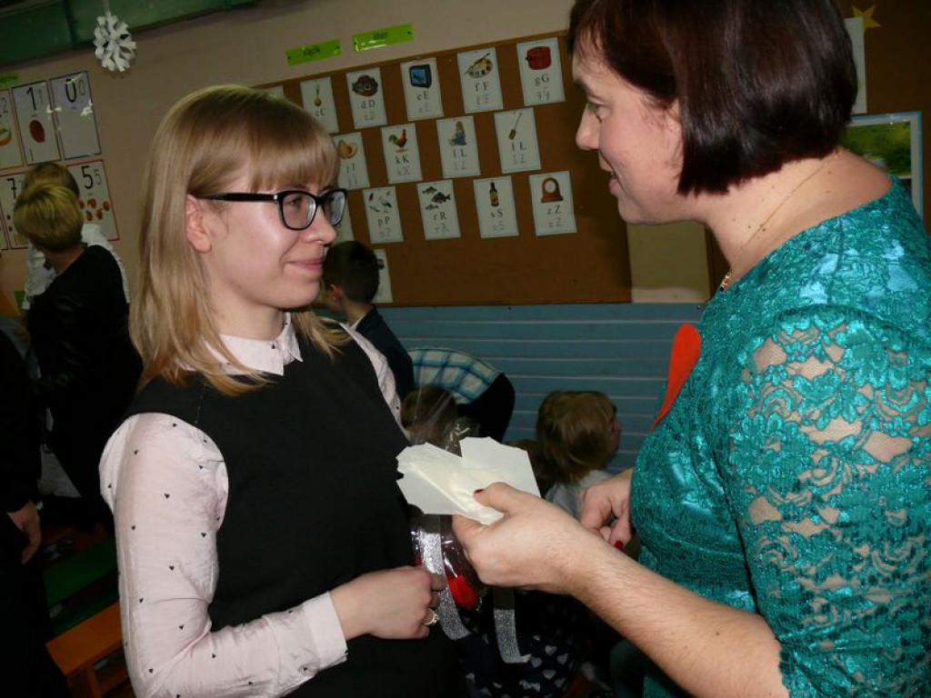 Zamiast jasełek Dziewczynka z zapałkami