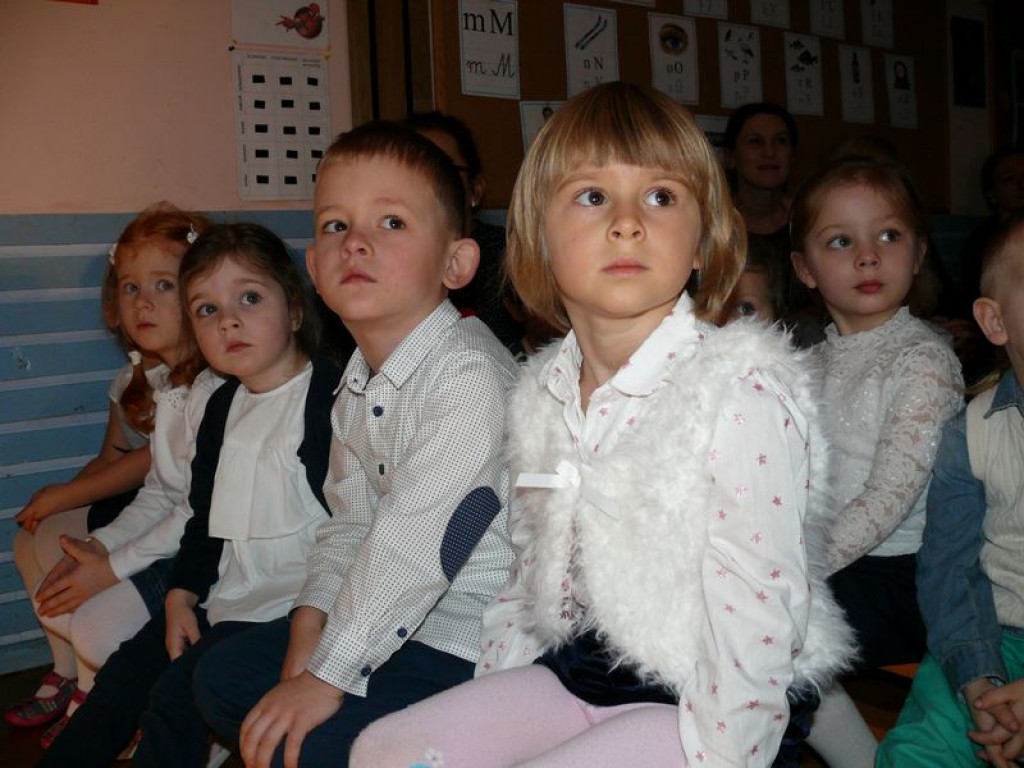 Zamiast jasełek Dziewczynka z zapałkami