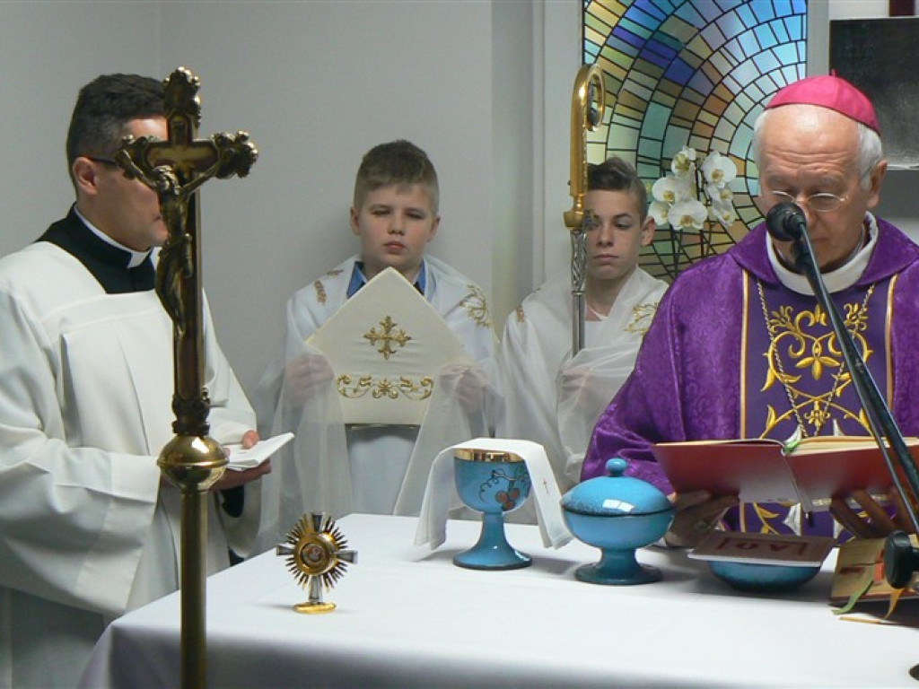 Kaplica w szpitalu w Głownie poświęcona
