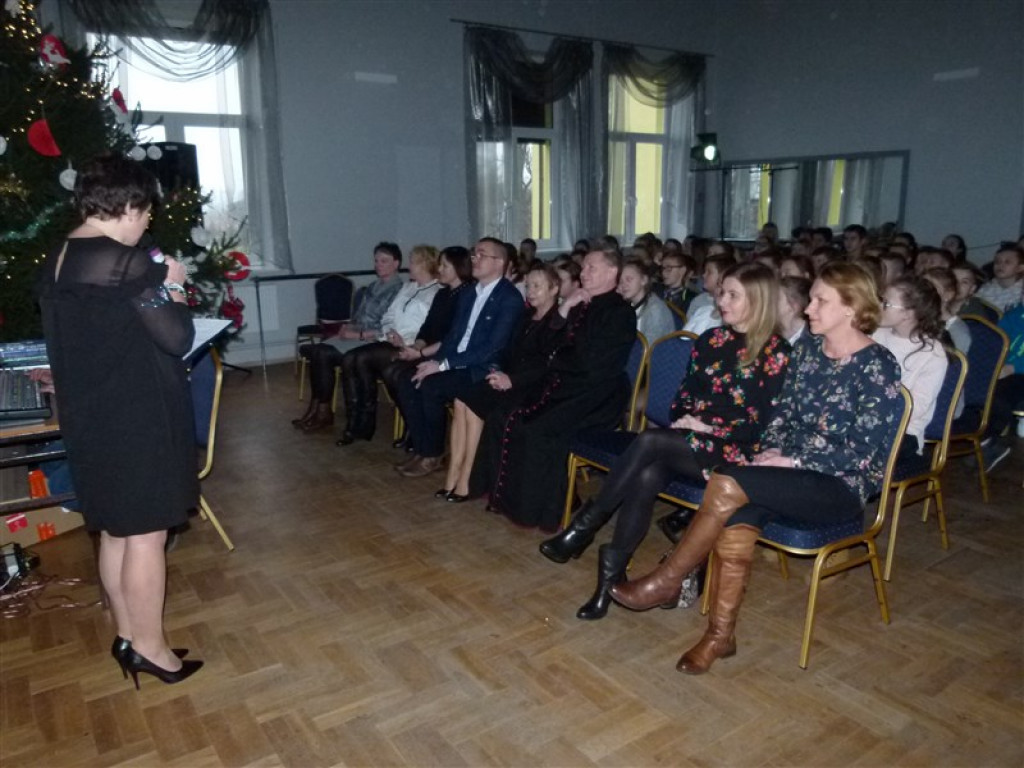 Szkolne jasełka w GOK Domaniewice