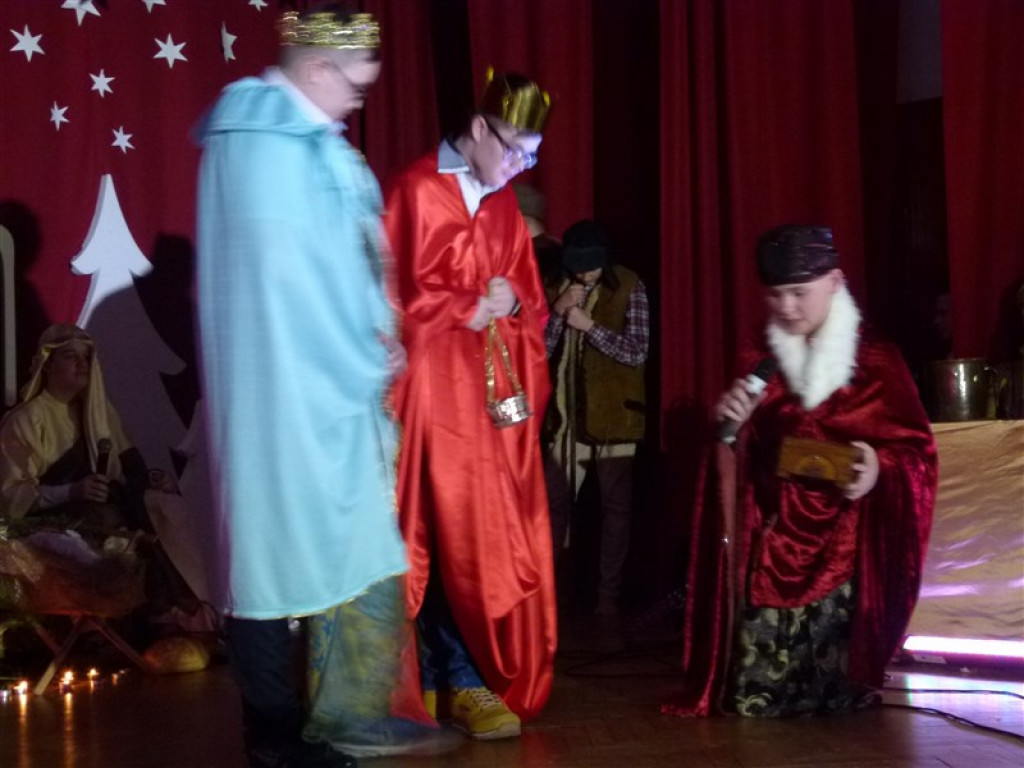 Szkolne jasełka w GOK Domaniewice