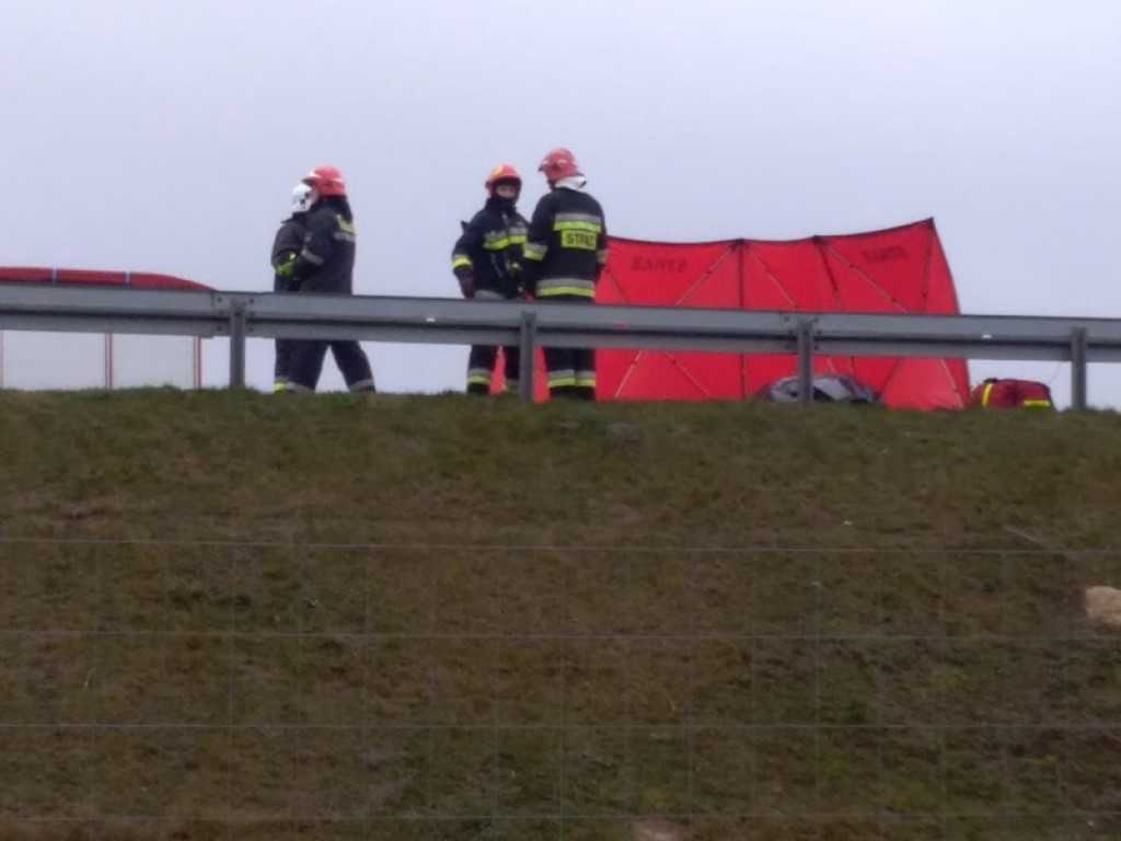 Śmiertelny wypadek na A2, objazd wiedzie przez Łowicz