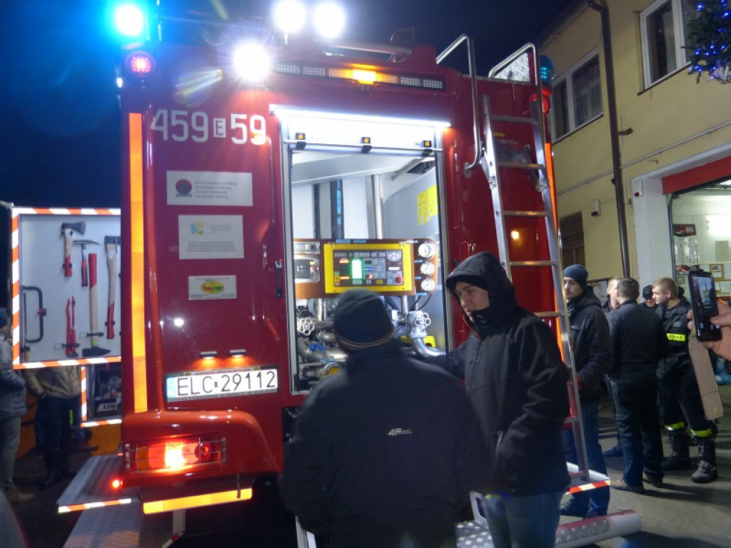 Powitanie nowego samochodu OSP Złaków Kościelny