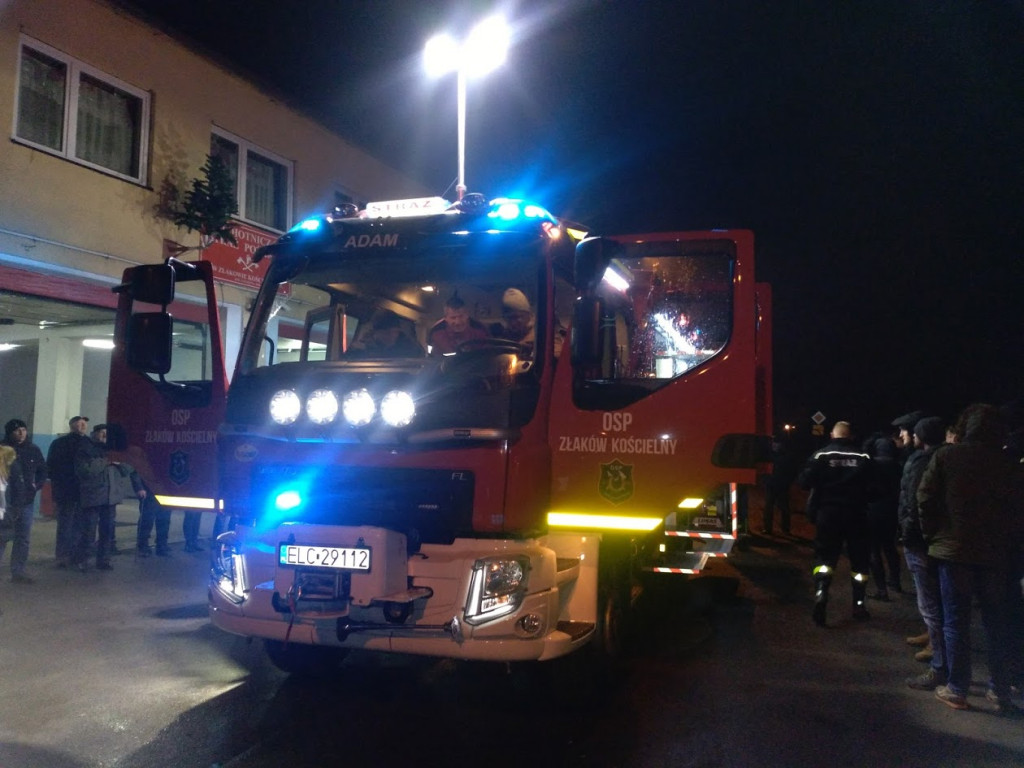 Powitanie nowego samochodu OSP Złaków Kościelny