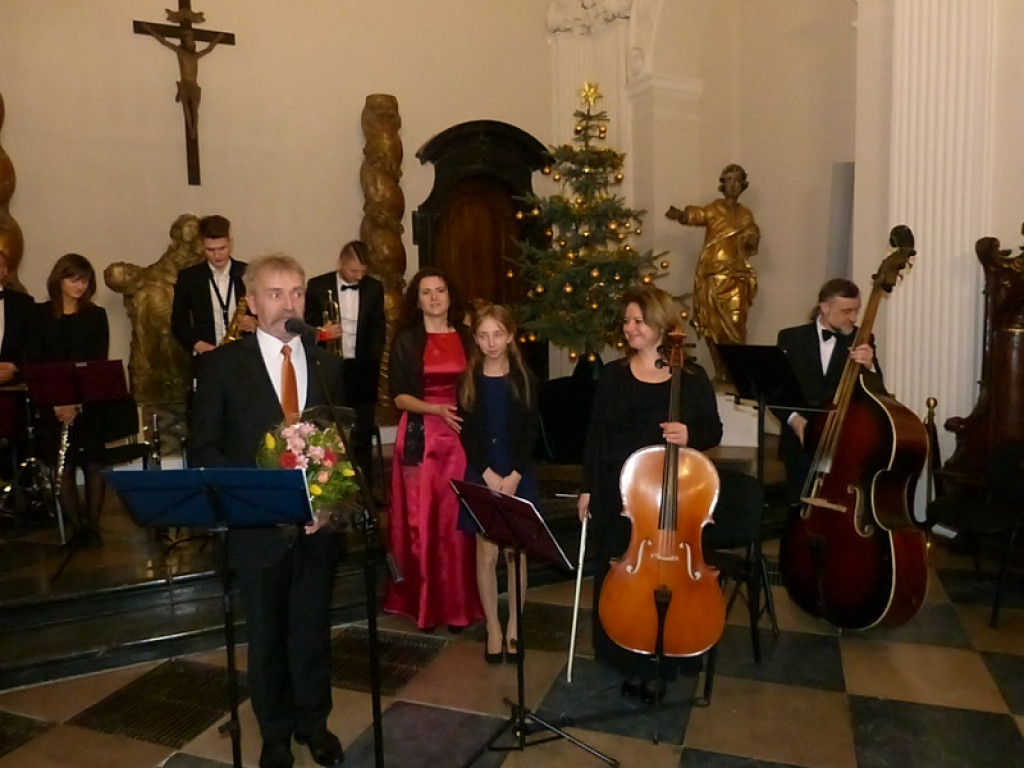 Koncert bożonarodzeniowy przy pełnej widowni