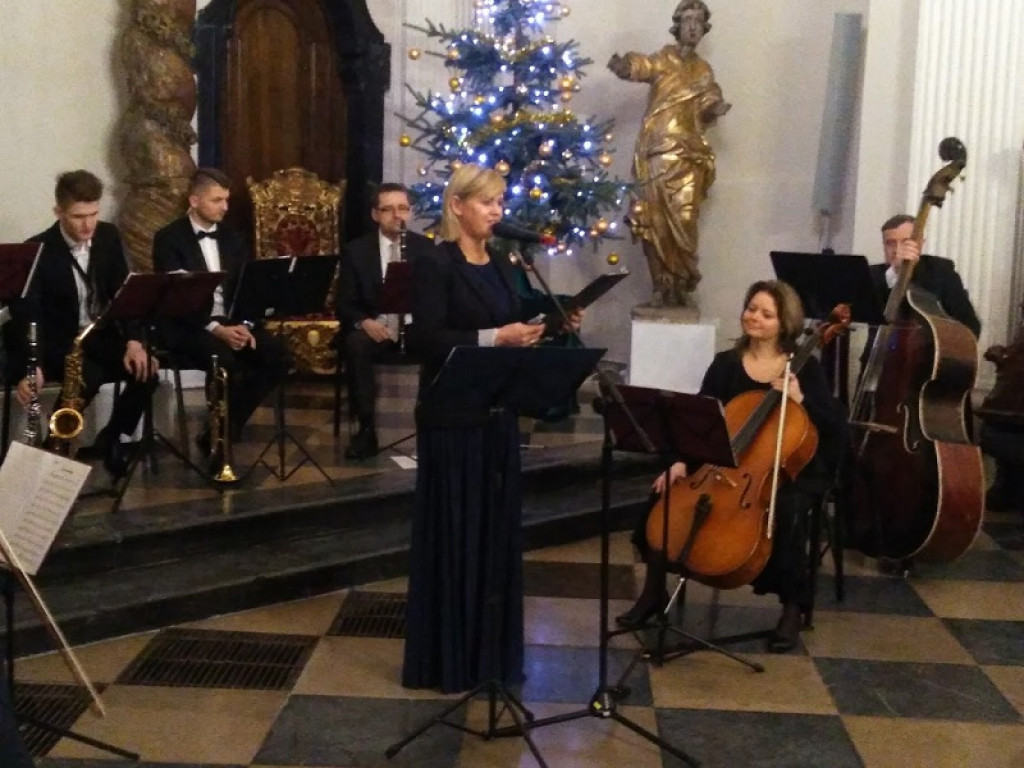 Koncert bożonarodzeniowy przy pełnej widowni