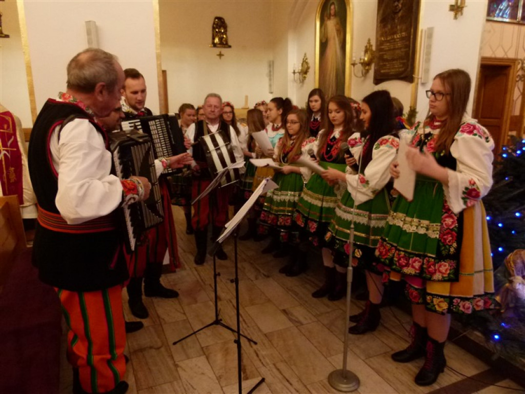 Orszaki Trzech Króli w Mąkolicach i Głownie