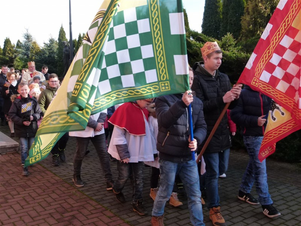 Orszaki Trzech Króli w Mąkolicach i Głownie