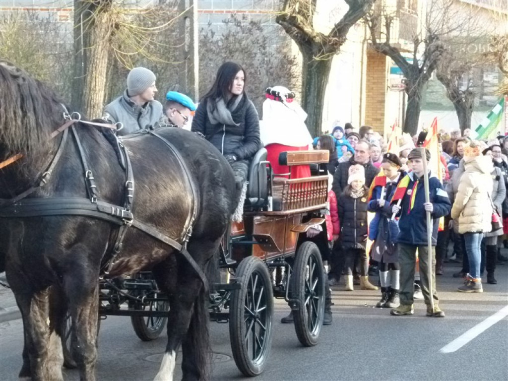 Orszaki Trzech Króli w Mąkolicach i Głownie