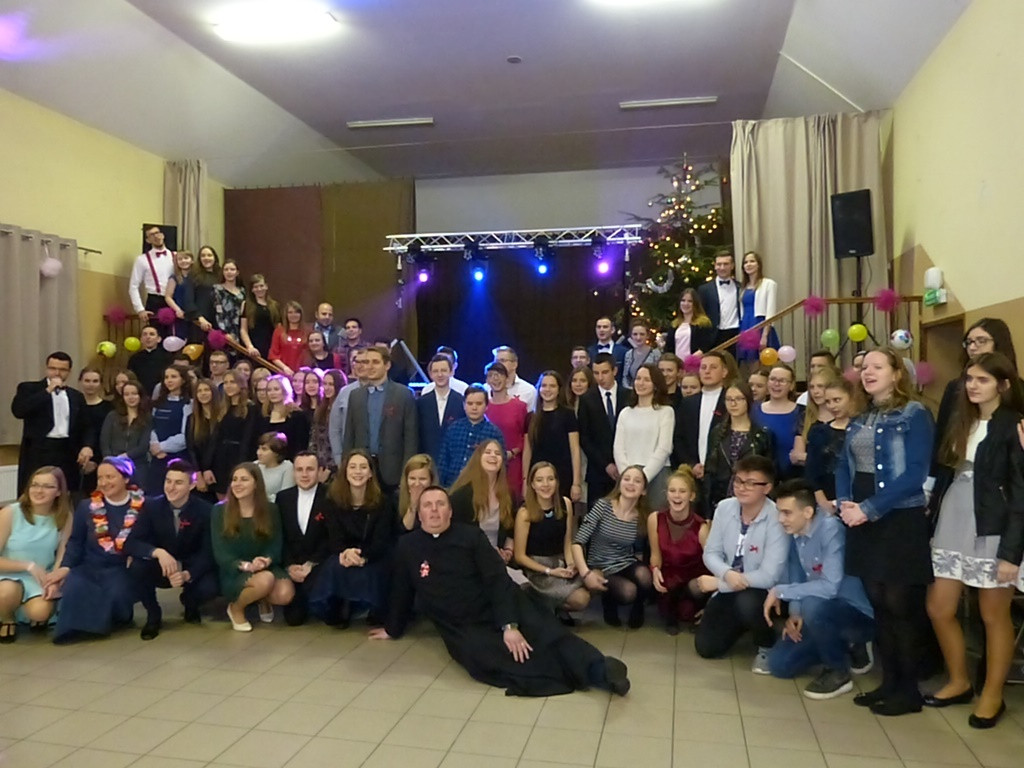 Trwa pierwszy Diecezjalny Bal Trzech Króli