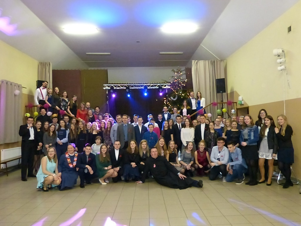Trwa pierwszy Diecezjalny Bal Trzech Króli